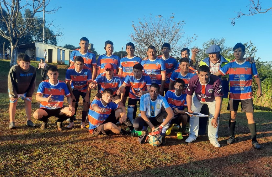 Equipo completo Club Fortaleza